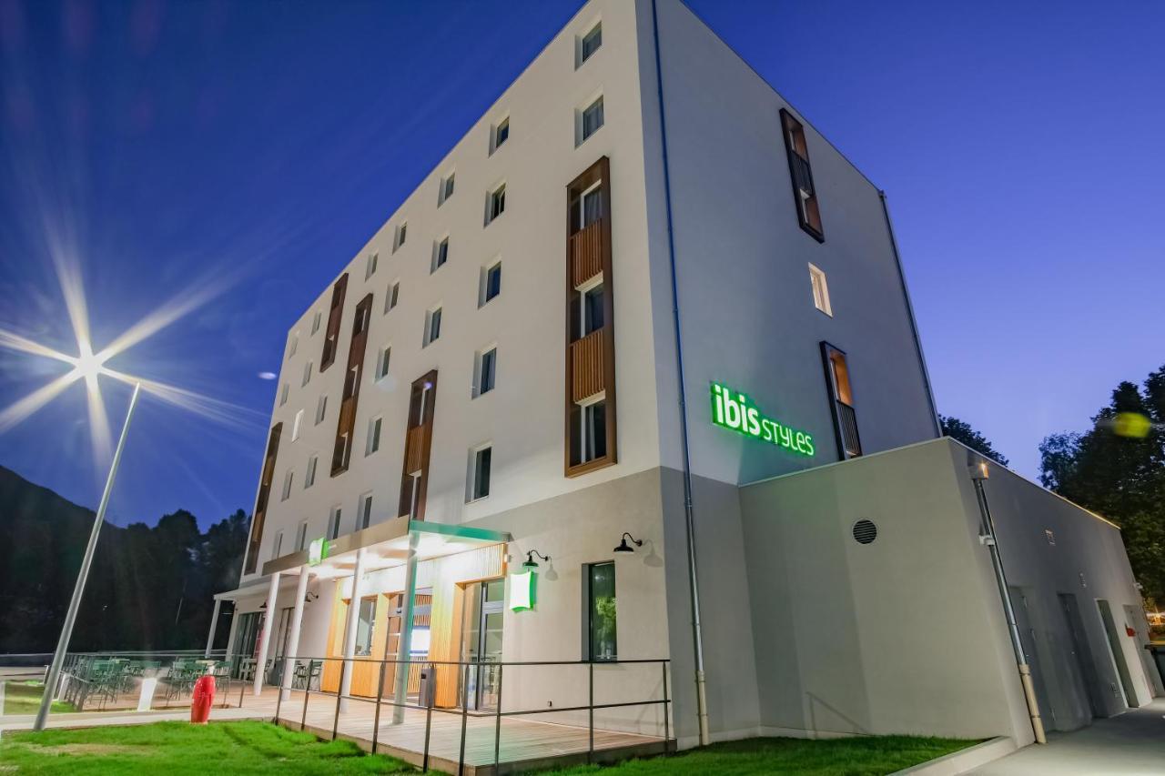 Ibis Styles Альбервиль Экстерьер фото